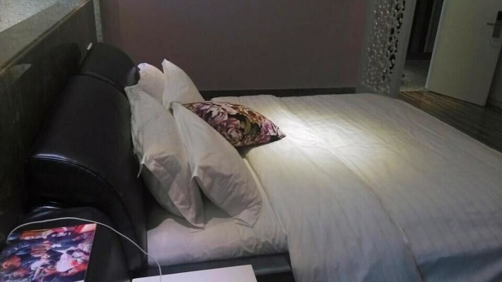 New Zhongxun Business Hotel Yueyang Eksteriør billede