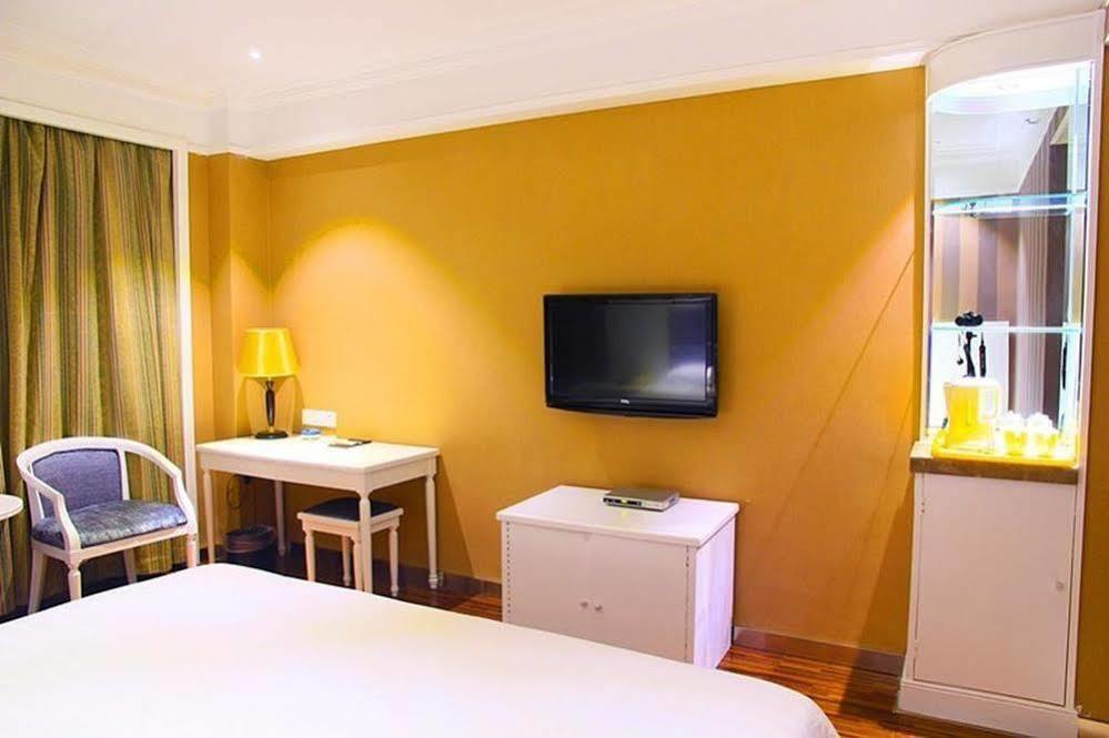 New Zhongxun Business Hotel Yueyang Eksteriør billede
