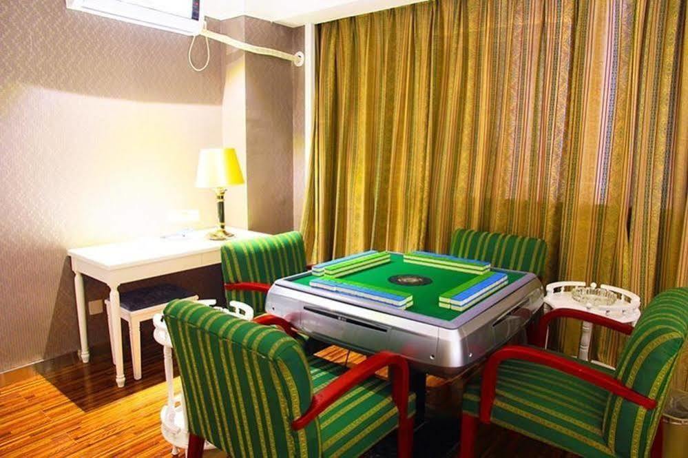 New Zhongxun Business Hotel Yueyang Eksteriør billede